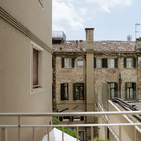 Yourbanflat Porta Altinate דירה